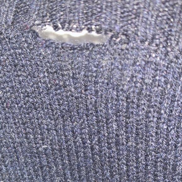 Vince. Wool Cashmere Blend Navy & Silver Metallic Stripe Sweater sz M - Picture 7 of 8